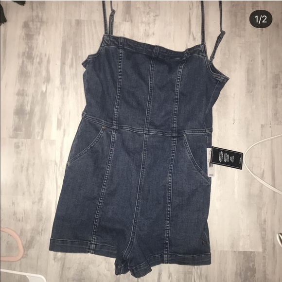 volcom denim romper - Picture 1 of 2